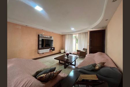 Foto 01 de casa à venda com 5 quartos, 351m² em Jardim Ana Maria, Jundiaí
