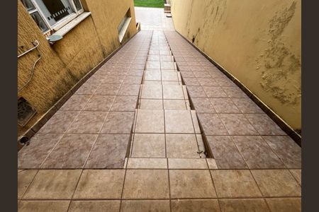 Casa à venda com 351m², 5 quartos e 6 vagas Casa à venda com 351m², 5 quartos e 6 vagasFoto 04