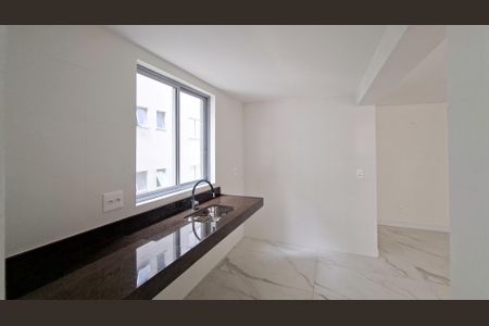Apartamento à venda com 67m², 2 quartos e 2 vagas Apartamento à venda com 67m², 2 quartos e 2 vagasCozinha e Área de Serviço