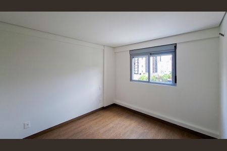 Quarto de apartamento à venda com 2 quartos, 67m² em Savassi, Belo Horizonte
