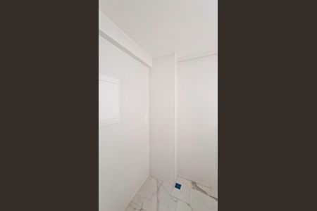 Apartamento à venda com 67m², 2 quartos e 2 vagas Apartamento à venda com 67m², 2 quartos e 2 vagasCozinha e Área de Serviço