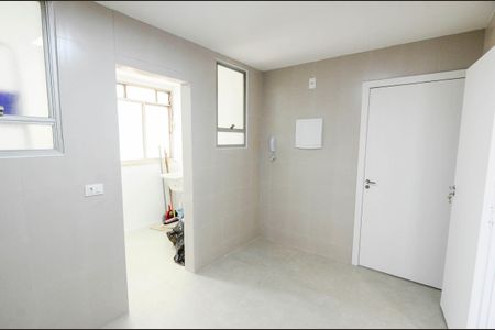 Apartamento à venda com 90m², 3 quartos e 1 vaga Apartamento à venda com 90m², 3 quartos e 1 vagaCozinha