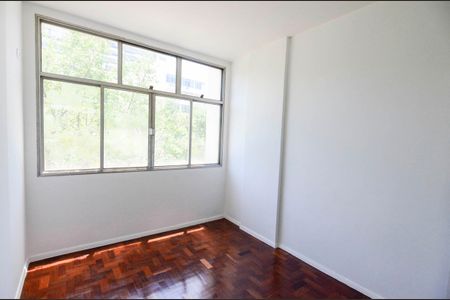 Apartamento à venda com 90m², 3 quartos e 1 vaga Apartamento à venda com 90m², 3 quartos e 1 vagaQuarto 1