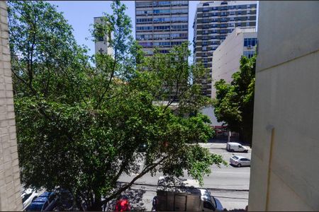 Apartamento à venda com 90m², 3 quartos e 1 vaga Apartamento à venda com 90m², 3 quartos e 1 vagaSuíte