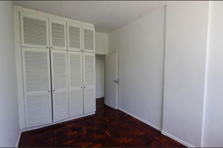Apartamento à venda com 90m², 3 quartos e 1 vaga Apartamento à venda com 90m², 3 quartos e 1 vagaQuarto 2