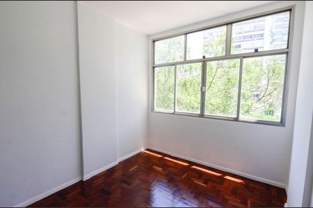 Apartamento à venda com 90m², 3 quartos e 1 vaga Apartamento à venda com 90m², 3 quartos e 1 vagaQuarto 2