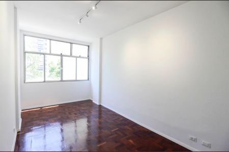 Apartamento à venda com 90m², 3 quartos e 1 vaga Apartamento à venda com 90m², 3 quartos e 1 vagaSuíte