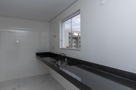 Apartamento para alugar com 155m², 3 quartos e 3 vagas Apartamento para alugar com 155m², 3 quartos e 3 vagasCozinha