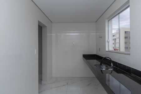 Apartamento para alugar com 155m², 3 quartos e 3 vagas Apartamento para alugar com 155m², 3 quartos e 3 vagasCozinha
