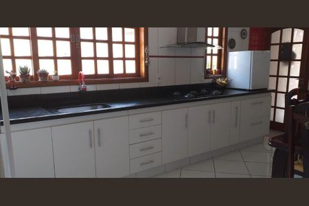 Foto 03 de casa à venda com 5 quartos, 260m² em Jardim Tannus, Jundiaí