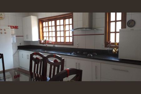 Foto 05 de casa à venda com 5 quartos, 260m² em Jardim Tannus, Jundiaí