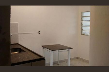 Casa à venda com 250m², 2 quartos e 1 vaga Casa à venda com 250m², 2 quartos e 1 vagaFoto 01