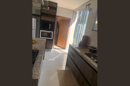 Casa à venda com 178m², 3 quartos e 5 vagasFoto 12