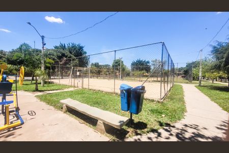 Casa à venda com 450m², 5 quartos e 2 vagas Casa à venda com 450m², 5 quartos e 2 vagasPraça Pública na frente