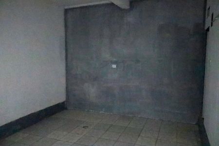 Sala/Quarto de casa para alugar com 1 quarto, 30m² em Vila Yolanda, Osasco