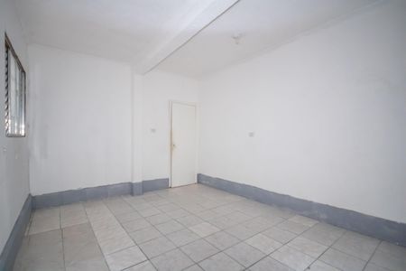 Quarto de casa para alugar com 1 quarto, 30m² em Vila Yolanda, Osasco