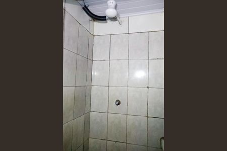 Banheiro de casa para alugar com 1 quarto, 30m² em Vila Yolanda, Osasco