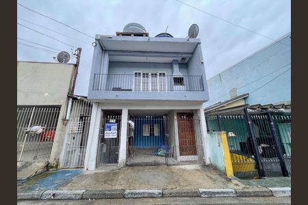 Fachada de casa para alugar com 1 quarto, 30m² em Vila Yolanda, Osasco