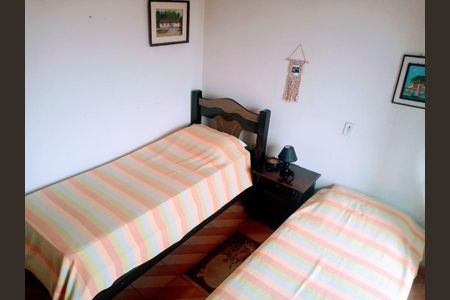 Casa à venda com 346m², 5 quartos e 4 vagas Casa à venda com 346m², 5 quartos e 4 vagasFoto 50