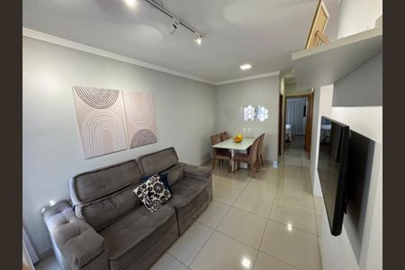 Casa à venda com 112m², 3 quartos e sem vaga Casa à venda com 112m², 3 quartos e sem vagaFoto 03