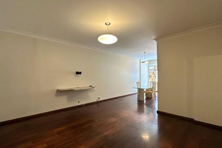 Sala de apartamento à venda com 3 quartos, 160m² em Copacabana, Rio de Janeiro