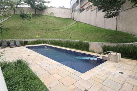 Apartamento para alugar com 36m², 2 quartos e 1 vaga Apartamento para alugar com 36m², 2 quartos e 1 vagaPiscina