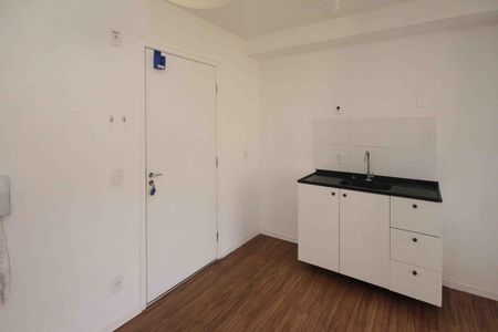 Apartamento para alugar com 36m², 2 quartos e 1 vaga Apartamento para alugar com 36m², 2 quartos e 1 vagaLockbox