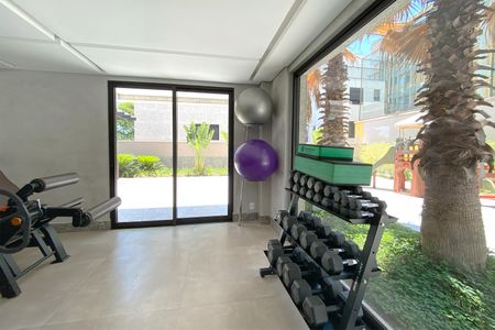 Apartamento à venda com 150m², 4 quartos e 4 vagas Apartamento à venda com 150m², 4 quartos e 4 vagasÁrea comum - Academia