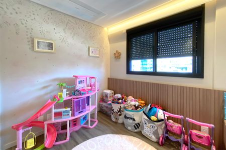 Apartamento à venda com 150m², 4 quartos e 4 vagas Apartamento à venda com 150m², 4 quartos e 4 vagasSemi suite 2