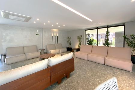 Apartamento à venda com 150m², 4 quartos e 4 vagas Apartamento à venda com 150m², 4 quartos e 4 vagasÁrea comum - Hall