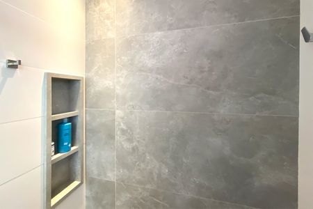 Apartamento à venda com 150m², 4 quartos e 4 vagas Apartamento à venda com 150m², 4 quartos e 4 vagasBanheiro da Suíte 2