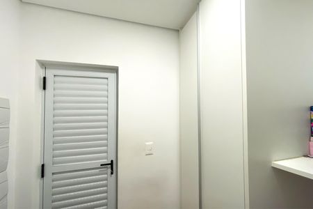 Apartamento à venda com 150m², 4 quartos e 4 vagas Apartamento à venda com 150m², 4 quartos e 4 vagasBanheiro de serviço