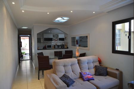 Sala de apartamento à venda com 3 quartos, 109m² em Vila Camilópolis, Santo André