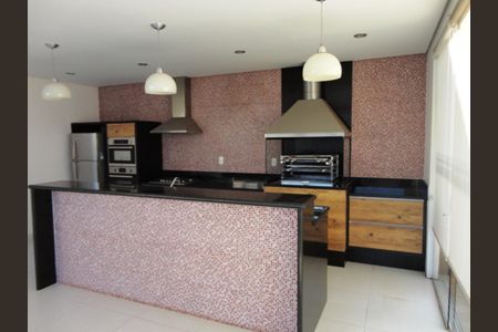 Casa de condomínio à venda com 410m², 4 quartos e 6 vagas Casa de condomínio à venda com 410m², 4 quartos e 6 vagasFoto 15