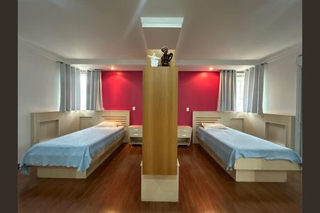 Casa de condomínio à venda com 597m², 4 quartos e 8 vagasFoto 58