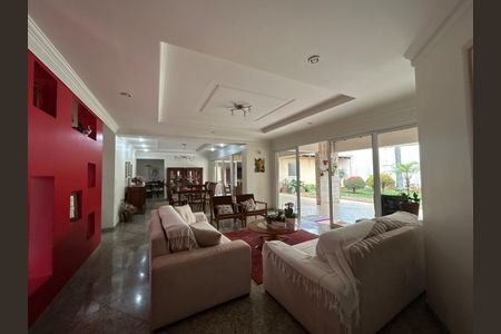 Casa de condomínio à venda com 597m², 4 quartos e 8 vagasFoto 13