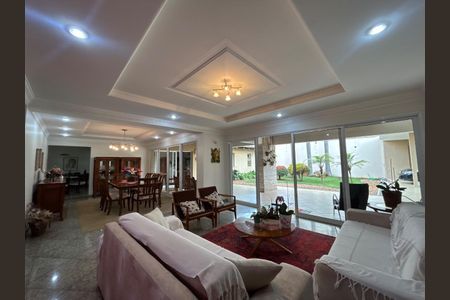 Foto 01 de casa de condomínio à venda com 4 quartos, 597m² em Jardim Novo Mundo, Jundiaí