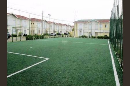 Foto 02 de casa de condomínio à venda com 3 quartos, 90m² em Jardim Shangai, Jundiaí