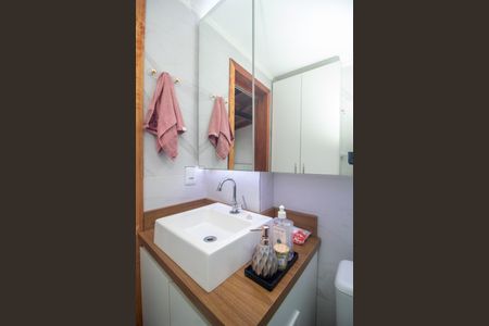 Casa de condomínio à venda com 87m², 3 quartos e 1 vagaBanheiro da Suíte