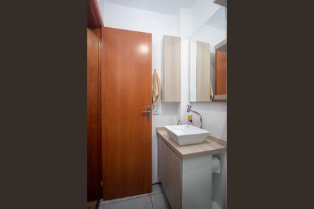 Casa de condomínio à venda com 87m², 3 quartos e 1 vagaBanheiro