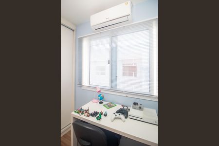 Casa de condomínio à venda com 87m², 3 quartos e 1 vagaQuarto 2