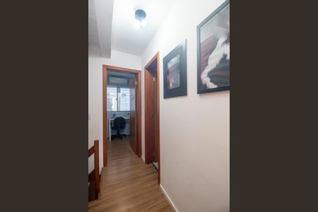 Casa de condomínio à venda com 87m², 3 quartos e 1 vagaCorredor