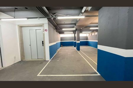 Apartamento à venda com 77m², 3 quartos e 2 vagas