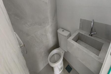 Casa à venda com 112m², 2 quartos e 1 vaga