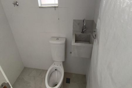 Casa à venda com 2 quartos, 112m² em Planalto, Belo Horizonte