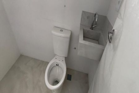 Casa à venda com 112m², 2 quartos e 1 vaga