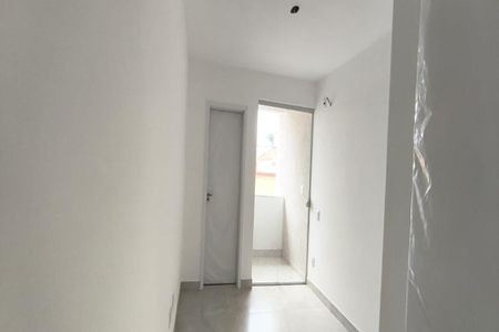 Casa à venda com 2 quartos, 112m² em Planalto, Belo Horizonte