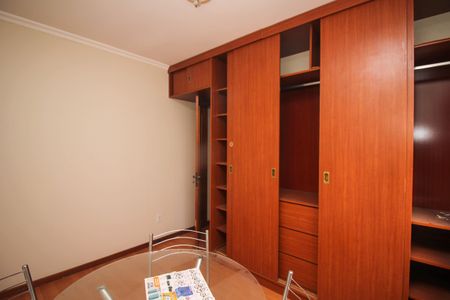 Apartamento à venda com 42m², 1 quarto e 1 vaga Apartamento à venda com 42m², 1 quarto e 1 vagaQuarto