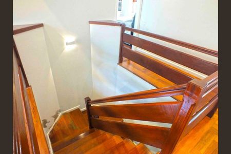 Casa à venda com 478m², 5 quartos e 5 vagas