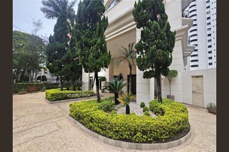 Apartamento à venda com 237m², 4 quartos e 5 vagas